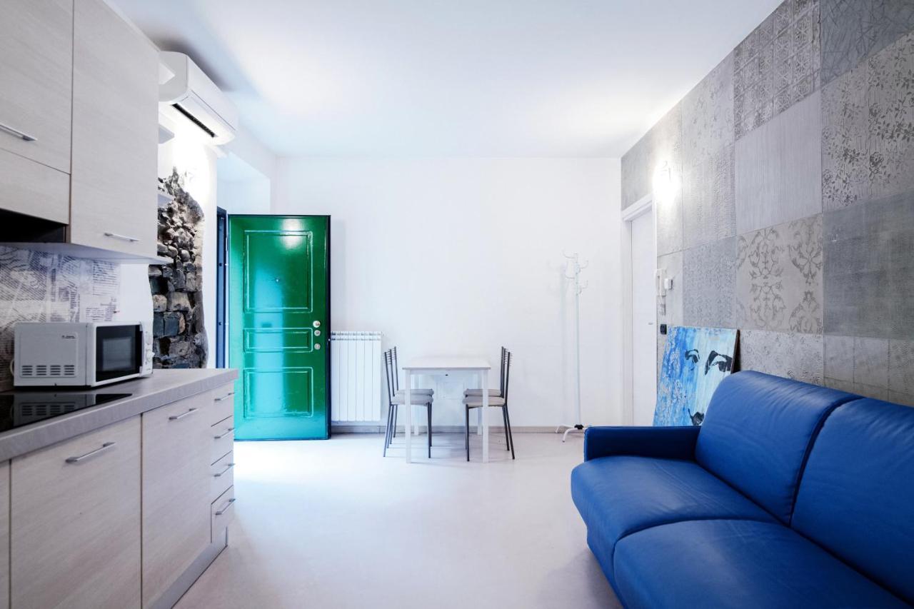 Blue Loft - The House Of Travelers Leilighet Como Eksteriør bilde